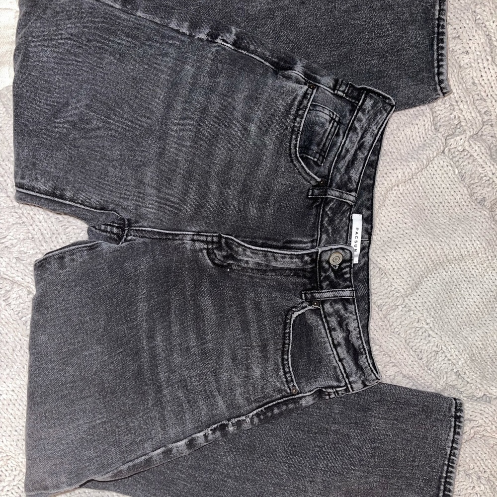 PacSun Mom jeans